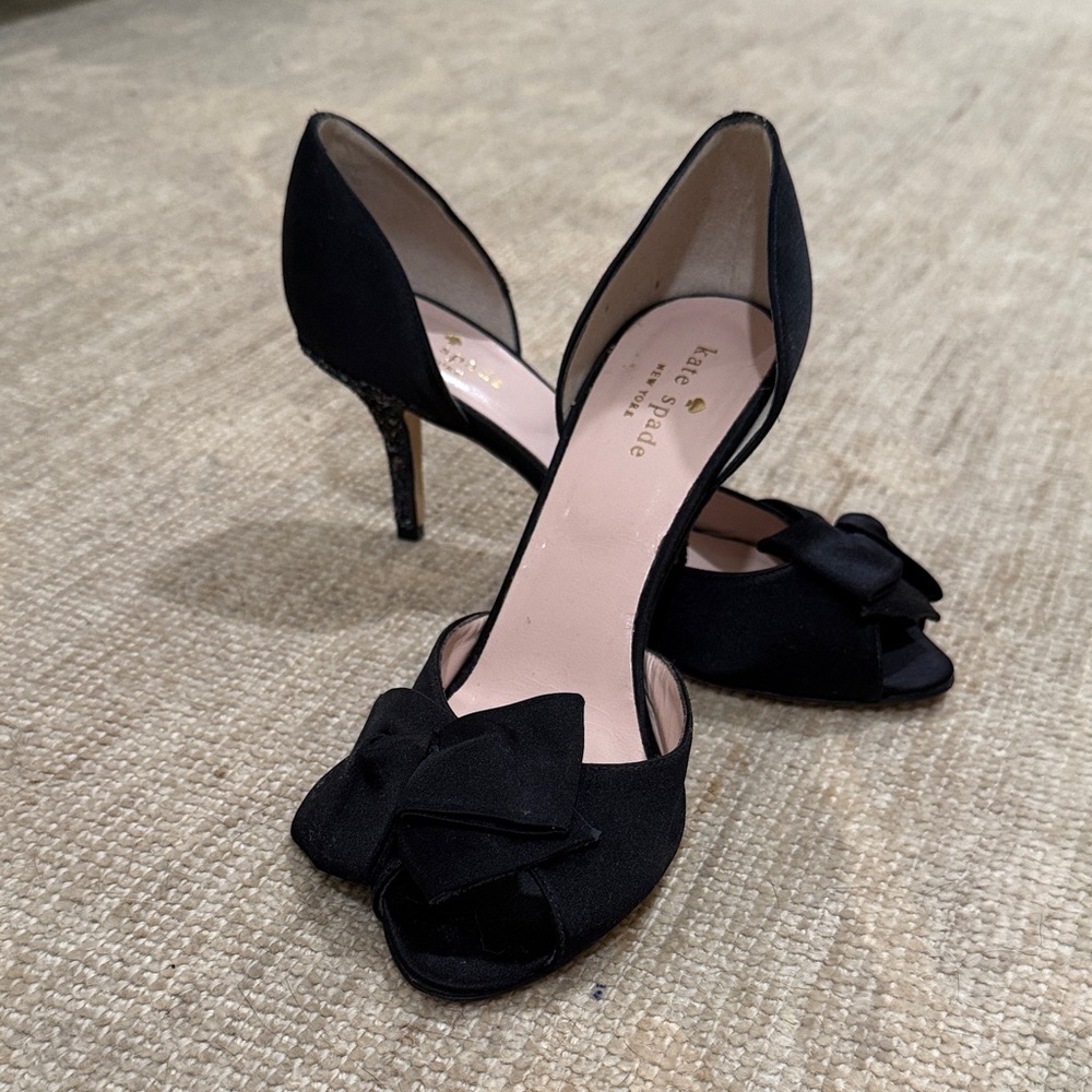 Kate Spade Elegant Black Heels with Bow